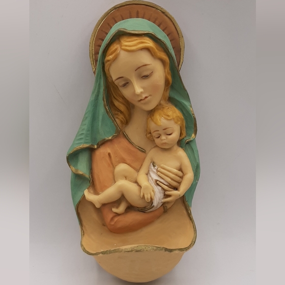 Vintage Virgin Mother Mary Madonna Baby Jesus Child Wall Art Holy Water Italy - Picture 1 of 6